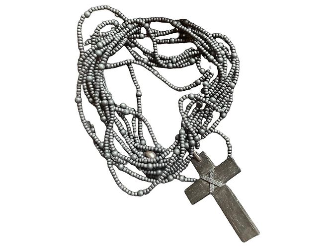 Collana Choker Gucci in Perle Nere con Pendente a Croce Nero - vista 2