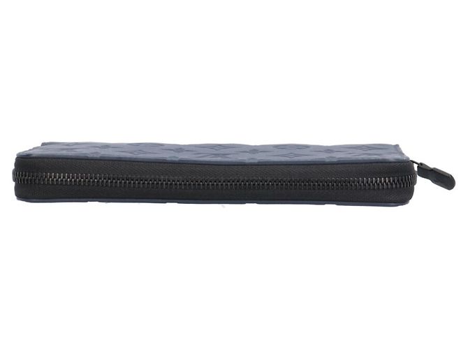 Louis Vuitton Zippy Wallet Horizontal in Monogram Shadow Multiple colors Navy blue - view 5