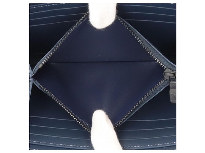 Louis Vuitton Zippy Wallet Horizontal in Monogram Shadow Multiple colors Navy blue - view 7