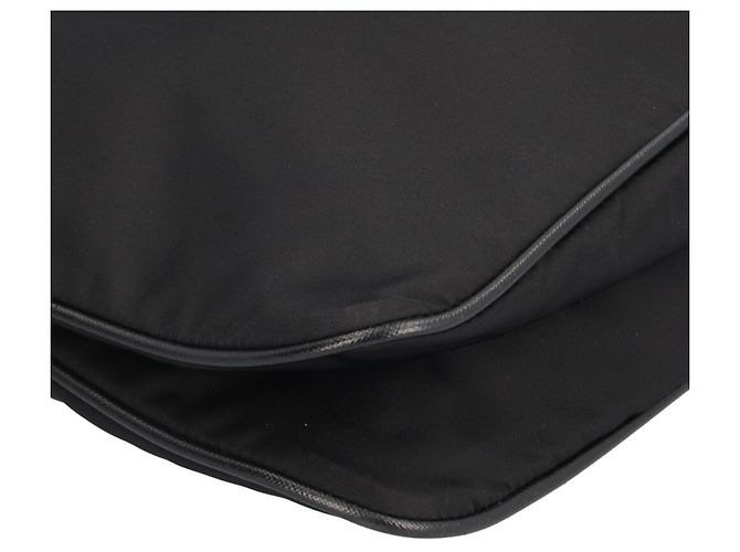Borsa a tracolla in nylon Prada 2VH563 Nero - vista 9