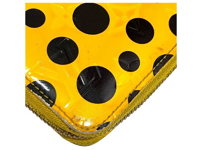 Portafoglio Zippy Louis Vuitton Dot Infinity Collaborazione Yayoi Kusama Giallo Monogramma - vista 9