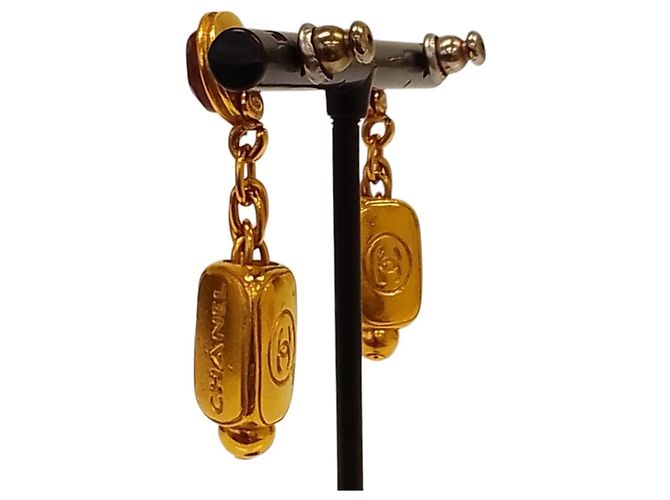 Timeless Orecchini Chanel Vintage Gripoix Swing D'oro - vista 2