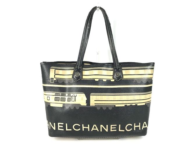 CHANEL Central Station Shoulder Bag Nero - vista 10