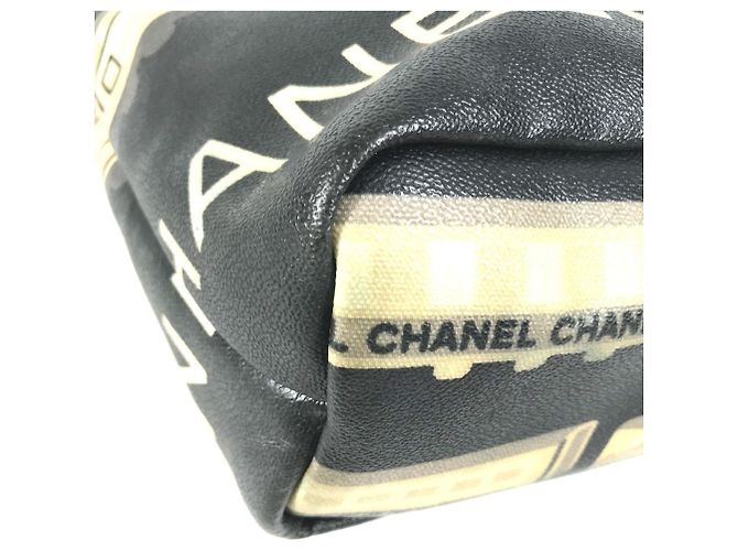 CHANEL Central Station Shoulder Bag Nero - vista 15