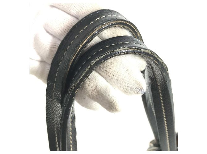 CHANEL Central Station Shoulder Bag Nero - vista 5