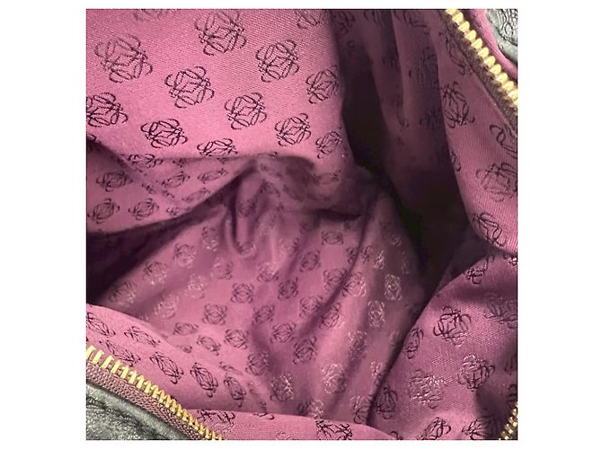 Loewe Anagram Logo Leder Beutel mit Kordelzug Schwarz - Ansicht 10