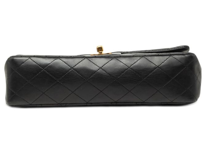 Chanel Black Medium Classic Lambskin Double Flap Schwarz - Ansicht 3