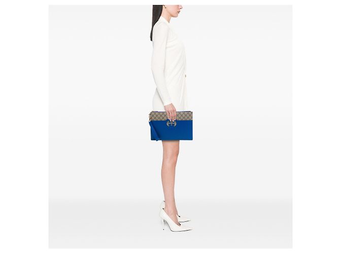 Clutch Interlocking Cut Out in GG Supreme beige e pelle di vitello Gucci - vista 6