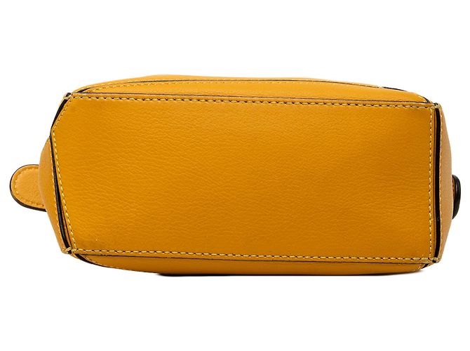 Borsa Satchel Puzzle Mini in pelle di vitello gialla LOEWE Giallo Senape - vista 3