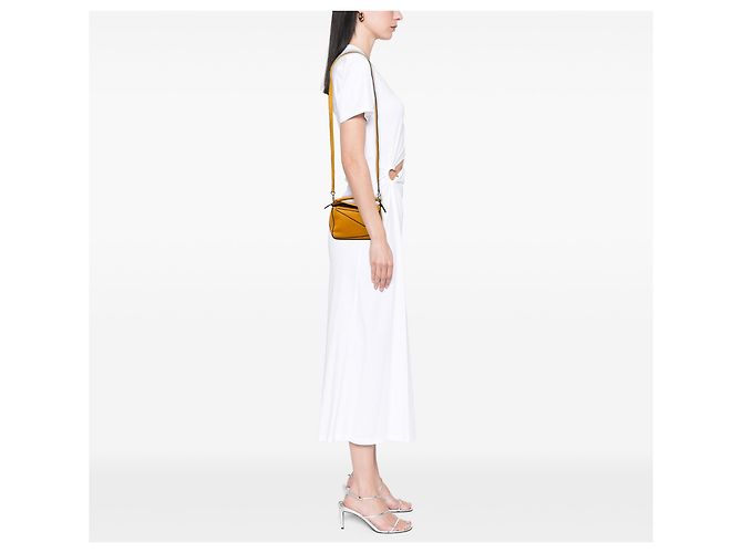 Borsa Satchel Puzzle Mini in pelle di vitello gialla LOEWE Giallo Senape - vista 6