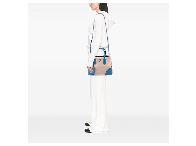 Prada Beige Saffiano Canvas Double Satchel mit Lederbesatz in Größe Medium - Ansicht 6