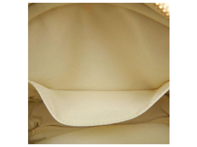 Borsa Chanel White CC Quilted Caviar Day Camera Bag Bianco Crudo - vista 5
