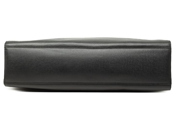 Louis Vuitton Kasbek GM in pelle Taiga nera Nero - vista 3