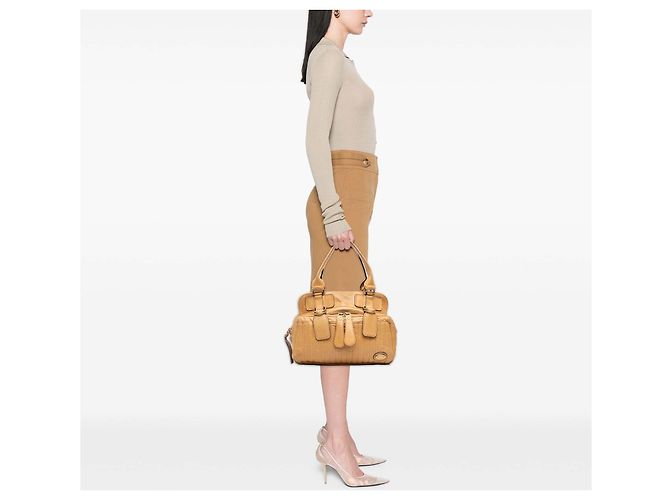Bolsa Tote Bay em couro de bezerro acolchoado marrom Chloé Caramelo - vista 6
