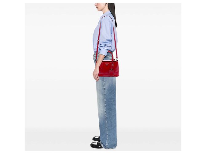 Prada Red Small Saffiano Vernice Turnlock Twin Satchel Rosso - vista 7