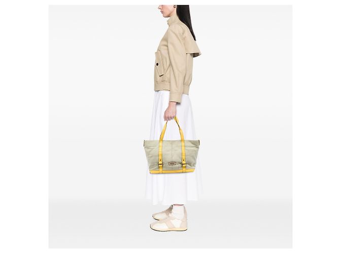 Burberry Canvas-Tote mit Lederbesatz in Beige - Ansicht 6