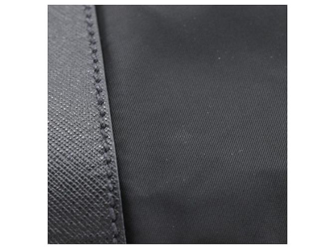 Prada Black Saffiano Trimmed Tessuto Reisetasche Schwarz - Ansicht 16