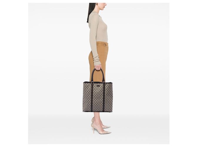 Tote verticale Gucci Beige GG Supreme Joy - vista 6