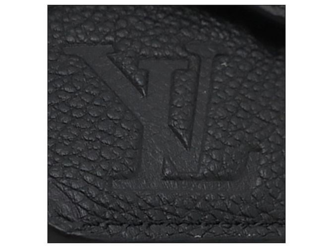 Tarjetero Monogram Empreinte Reverso Negro Louis Vuitton - vista 7