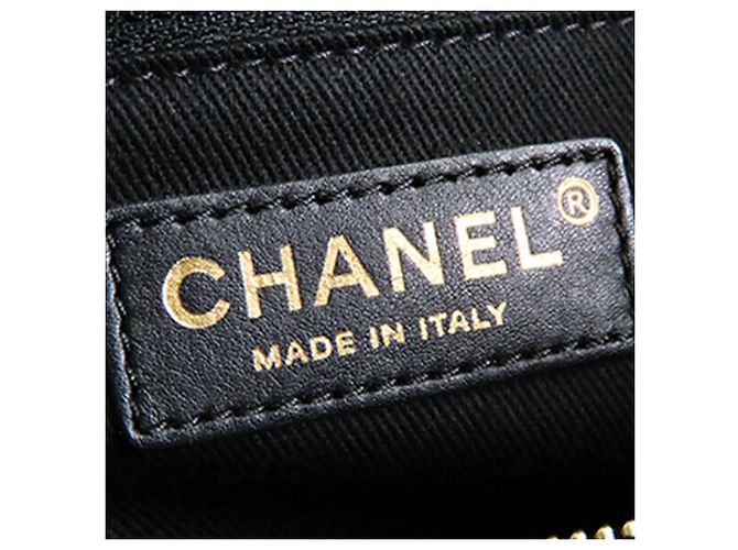 Borsa Chanel Black CC Caviar Nero - vista 3