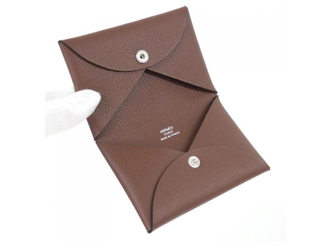 Tarjetero Calvi en piel Epsom marrón Hermès Castaño - vista 2