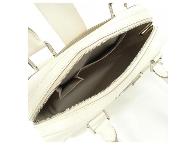 Borsa Louis Vuitton Epi Bowling Montaigne GM Crudo Bianco sporco - vista 9