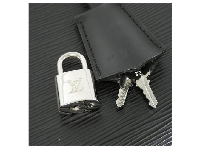 Borsa Louis Vuitton Epi Pont Neuf PM Nero - vista 7