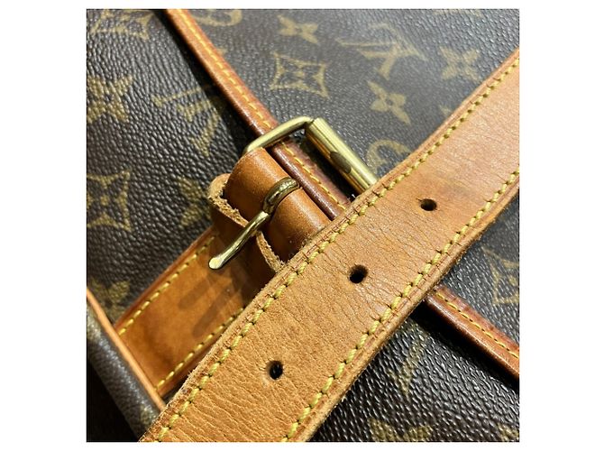 Borsa a Spalla Louis Vuitton Saumur 35 Marrone - vista 6
