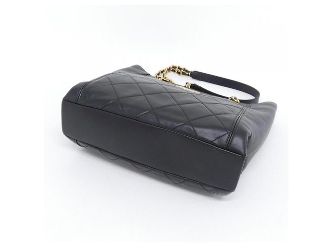 Borsa a tracolla usata Chanel AS2295 Nero - vista 3