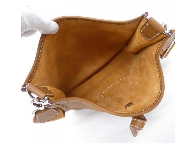 Hermès Borsa a Spalla Hermes Evelyne 3 PM 056277CK D'oro - vista 5
