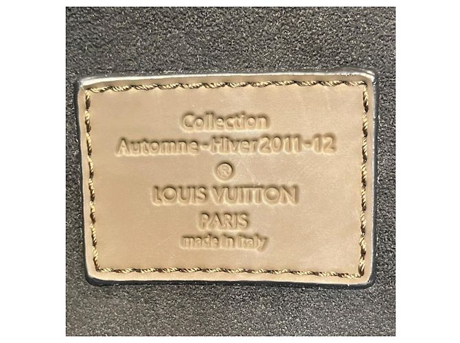 Borsa a mano verticale Louis Vuitton Lockit Marrone Nero - vista 4