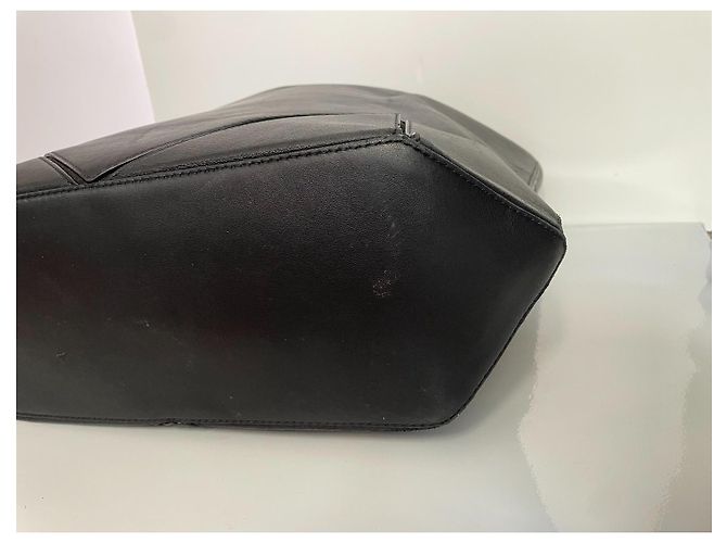 Givenchy Tote Bag aus schwarzem Leder - Ansicht 9