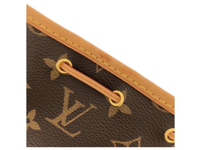 Noe Borsa a Spalla Louis Vuitton Monogram Nano Noé Marrone Monogramma - vista 4