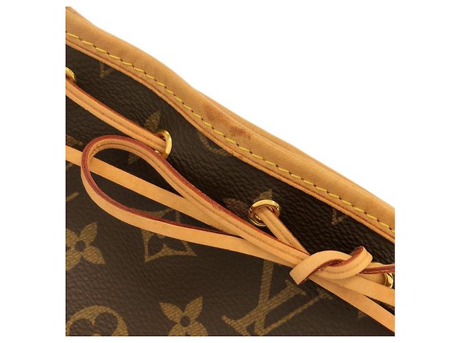 Noe Borsa a Spalla Louis Vuitton Monogram Nano Noé Marrone Monogramma - vista 5