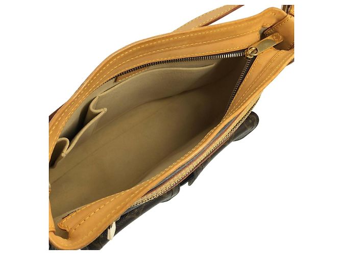 Borsa a Spalla Louis Vuitton Monogram Hudson GM Marrone Monogramma - vista 8