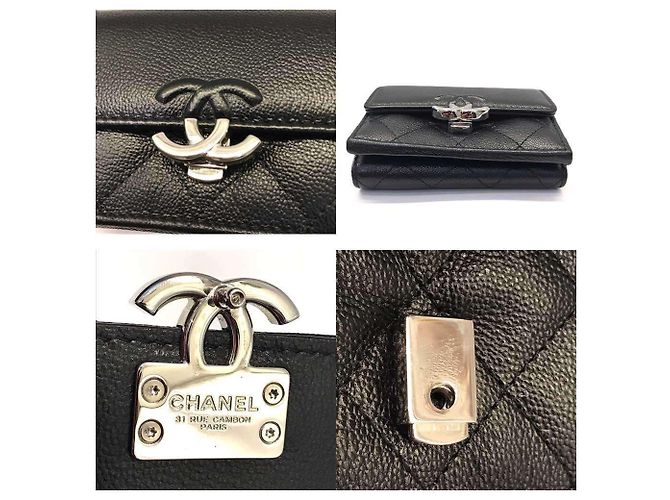 Timeless Cartera Small Flap de Chanel en negro - vista 4