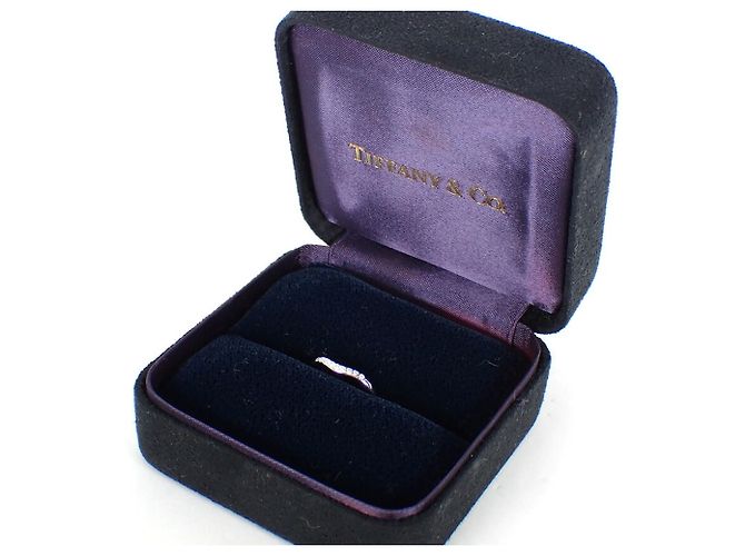 Tiffany & Co. Platin 950 geschwungener Diamantring - Ansicht 9