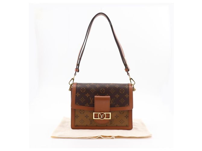 Borsa a tracolla Louis Vuitton Dauphine MM Marrone - vista 20