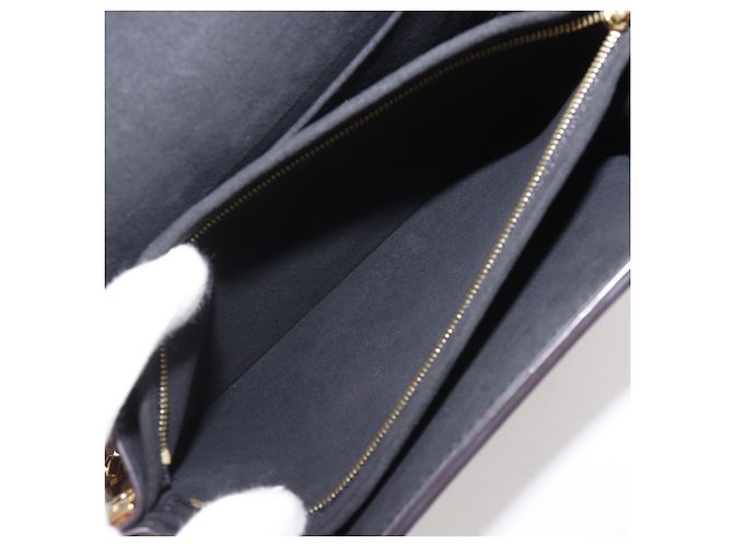 Borsa a tracolla Louis Vuitton Dauphine MM Marrone - vista 7