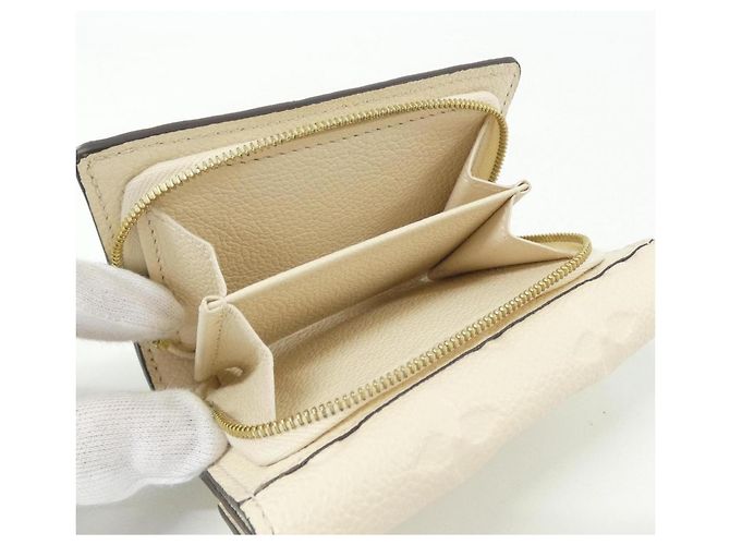 Cartera Louis Vuitton Monogram Empreinte Beige - vista 7