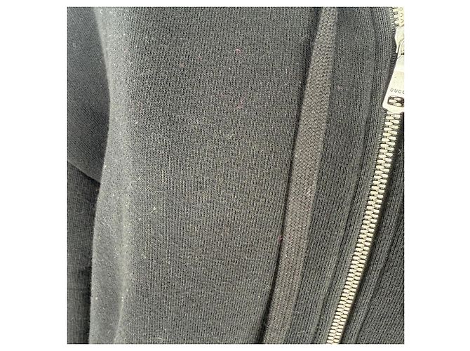 Felpa con cappuccio e zip Gucci con logo ricamato in cotone nero - vista 3