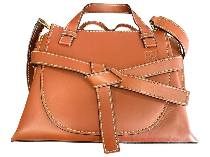 Mini Gate Tote Loewe in pelle marrone Rosso - vista 10