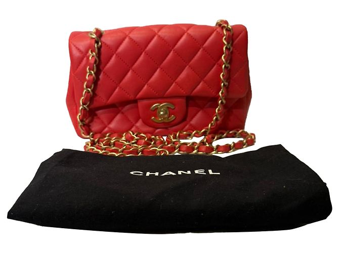Timeless Borsa a tracolla Chanel Mini Classic Single Flap in pelle di agnello rossa Rosso Bordò - vista 3