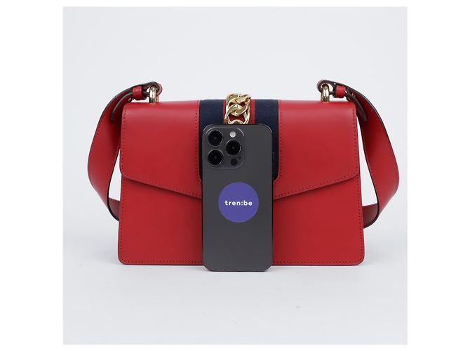 Gucci Piccola borsa a tracolla in pelle Sylvie Rossa Rosso - vista 14