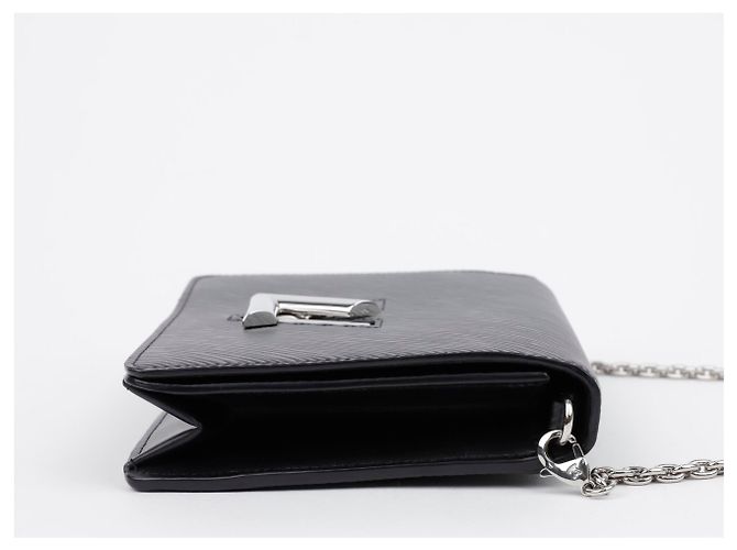 Twist Louis Vuitton Cartera con cadena y cinturón retorcido Negro - vista 4
