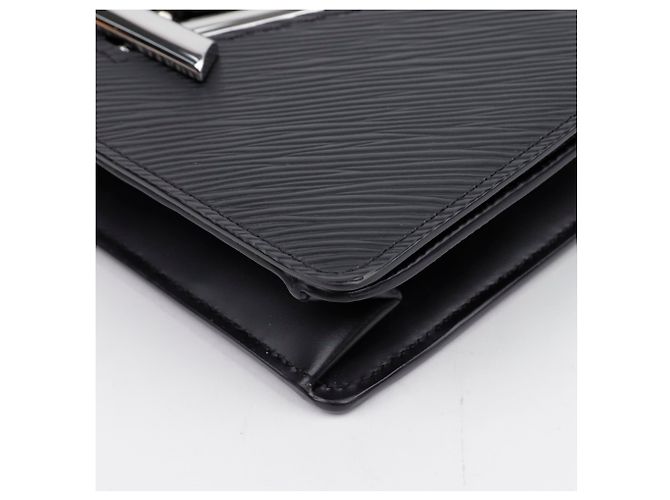 Twist Louis Vuitton Cartera con cadena y cinturón retorcido Negro - vista 7