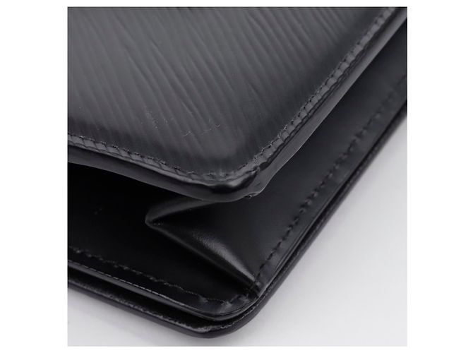 Twist Louis Vuitton Cartera con cadena y cinturón retorcido Negro - vista 9