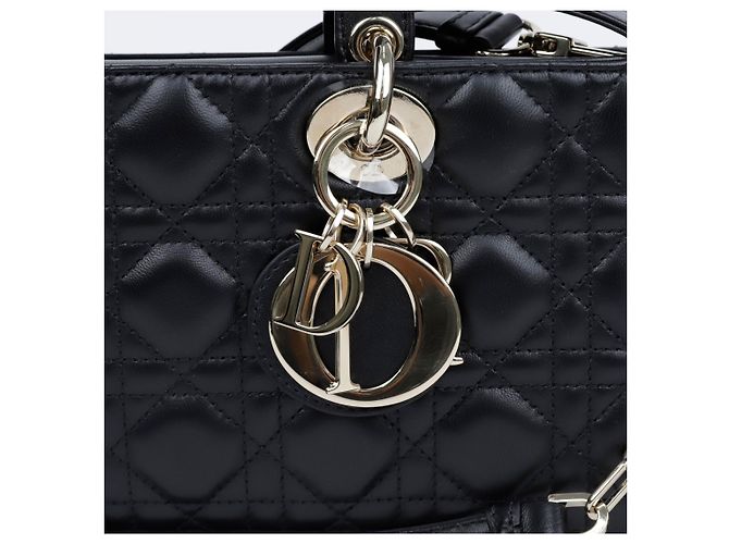 Borsa Lady Dior Medium Cannage in agnello nero - vista 2