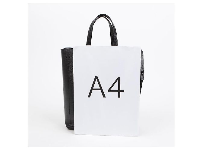 Cabas Céline Piccola Tote Verticale in Pelle e Borsa a Spalla Nera Nero - vista 11