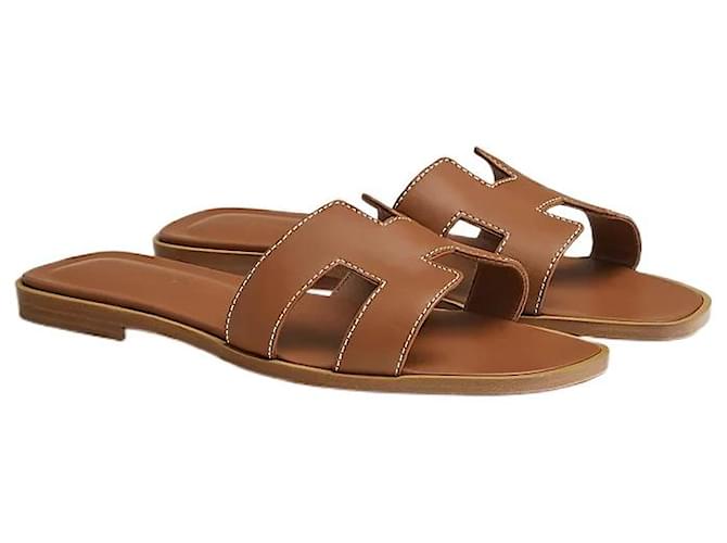 Hermès Sandali e Ciabatte da Donna Oro D'oro - vista 2